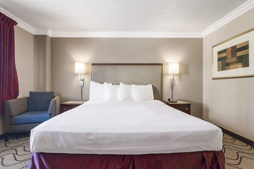 Jack London Inn - photo 18