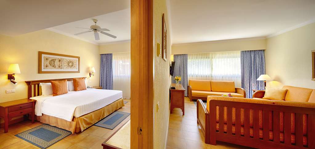 BMAYACO ROOM