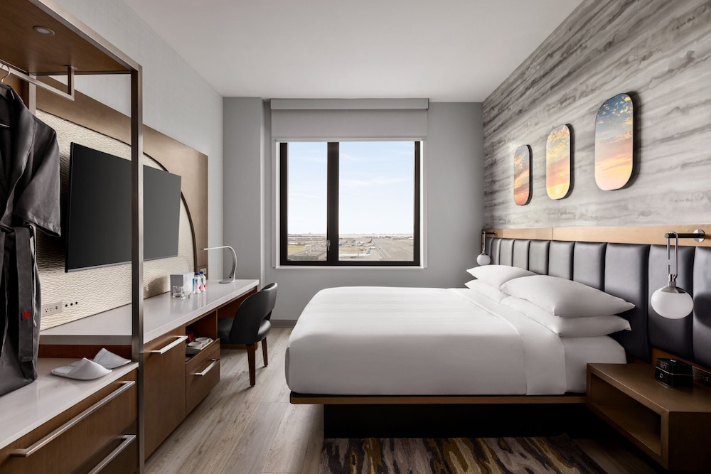 Marriott New York JFK Airport - photo 10