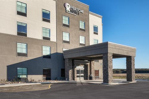 Riverstone Suites Chippewa Falls - photo 55