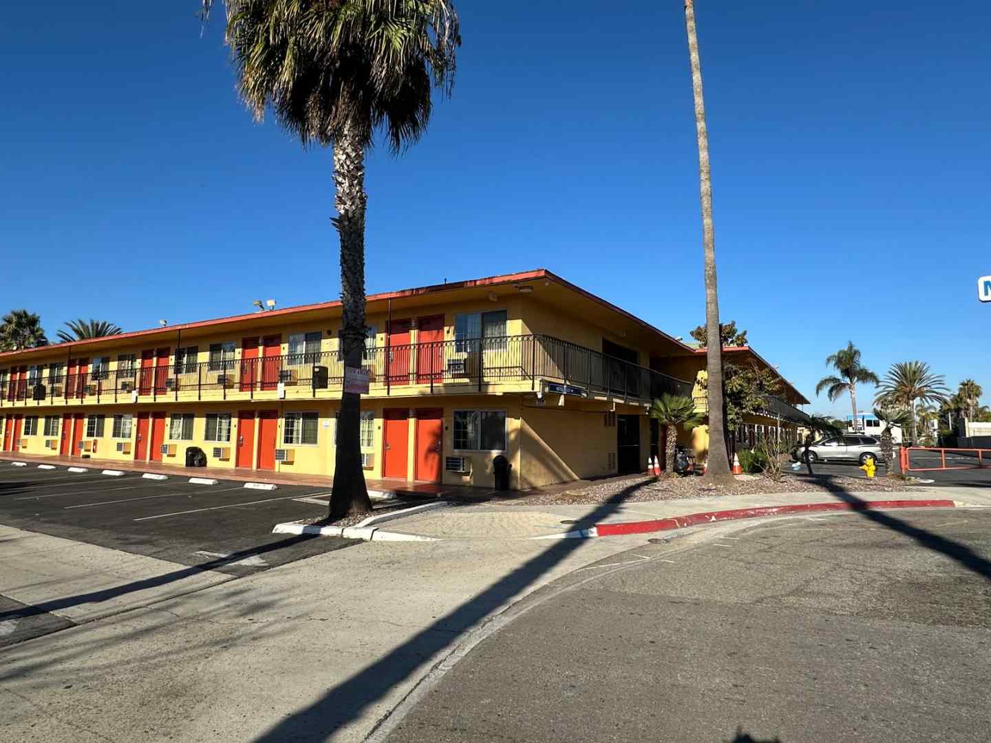 Hotel Avenida Oceanside Camp Pendleton - photo 24