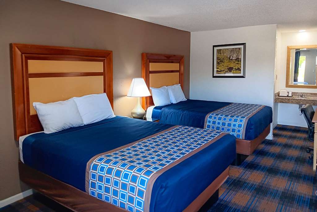 Rodeway Inn Lake City I 75 - photo 23