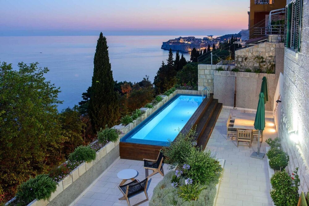 Breathtaking Dubrovnik Views Villa Grande Bukovca Beautiful 5 Bedrooms — 4-Star Luxury Hotel in Dubrovnik, Croatia