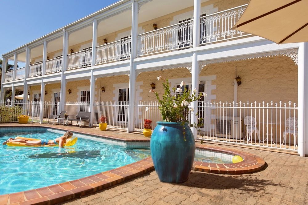White Lace Motor Inn — hotel near Mackay Airport