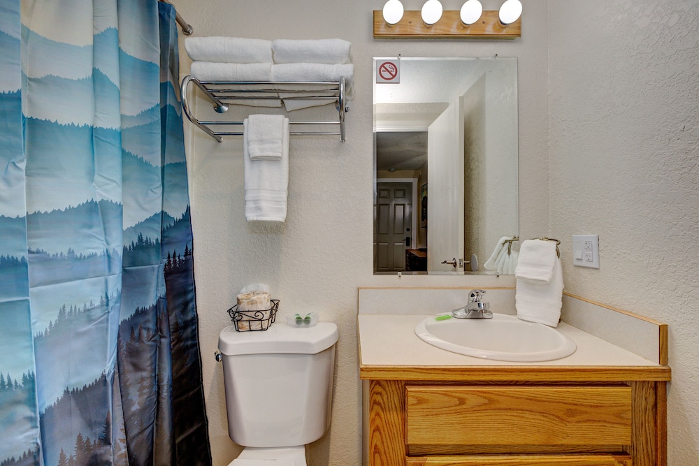 Weiser Motel & RV Park - photo 16