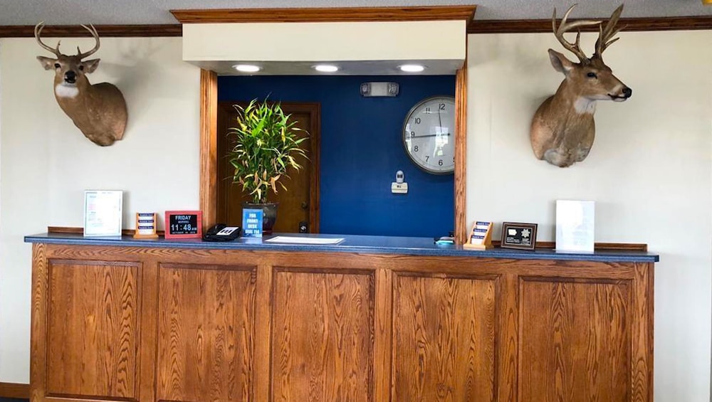 Amber Inn Motel Le Mars - photo 5