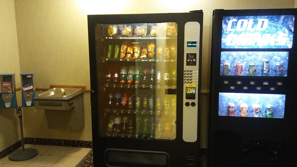 GreenTree Inn Denver Tech Center - photo 25