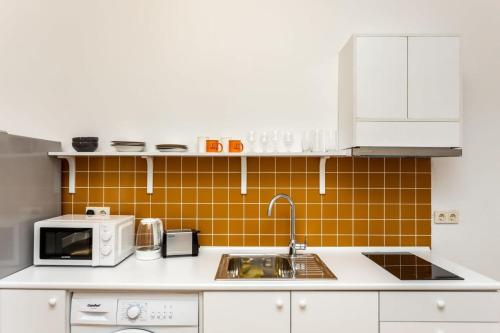 Super Stylish and Spacious 3 Seperated Apartments For 6 people