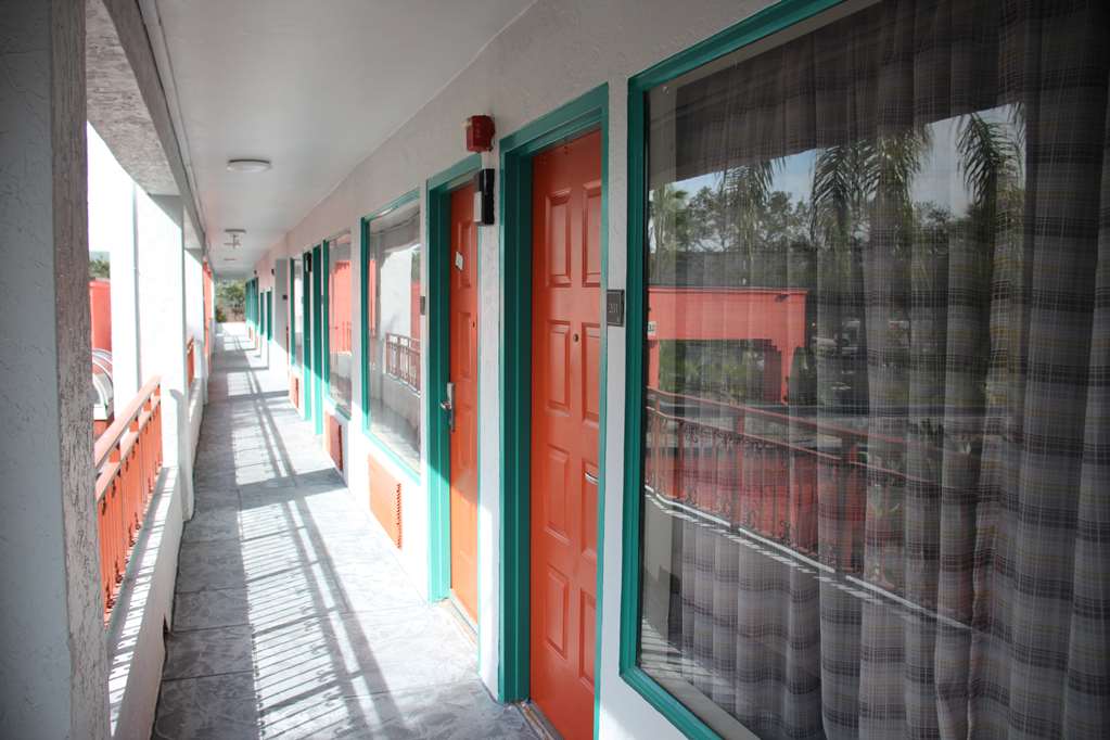 Boca Suites Deerfield Beach SureStay Collection by BW - photo 37