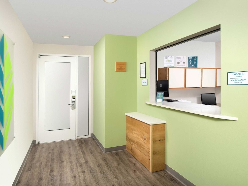 WoodSpring Suites Columbia Lexington - photo 22