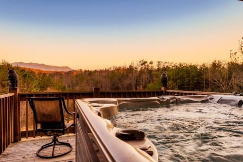 Bear Pen Gap - carbon neutral hotel in Sevierville