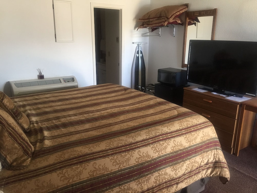 Rustic Motel Rolla - photo 17