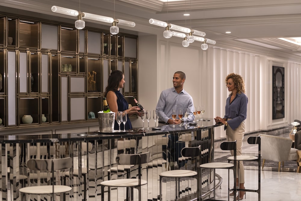 Four Seasons Hotel Chicago - photo 4