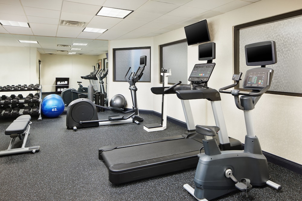 Holiday Inn Express & Suites Jacksonville SE Med Ctr Area by IHG - photo 37