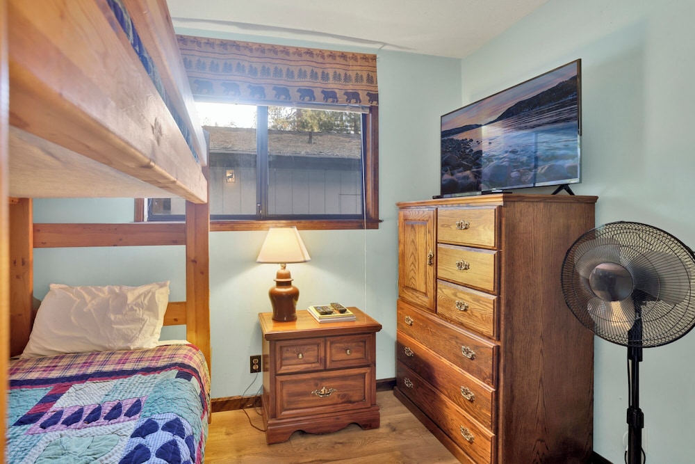 Moose Inn by Big Bear Vacations - photo 2