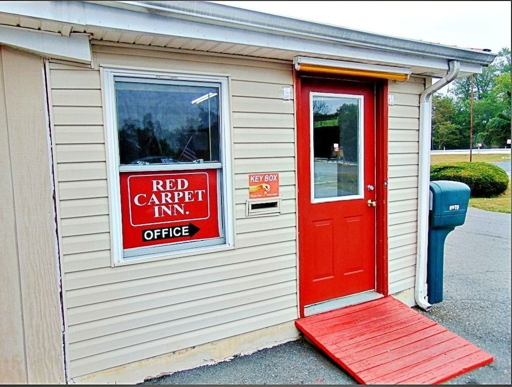 Red Carpet Inn Duncannon - photo 15
