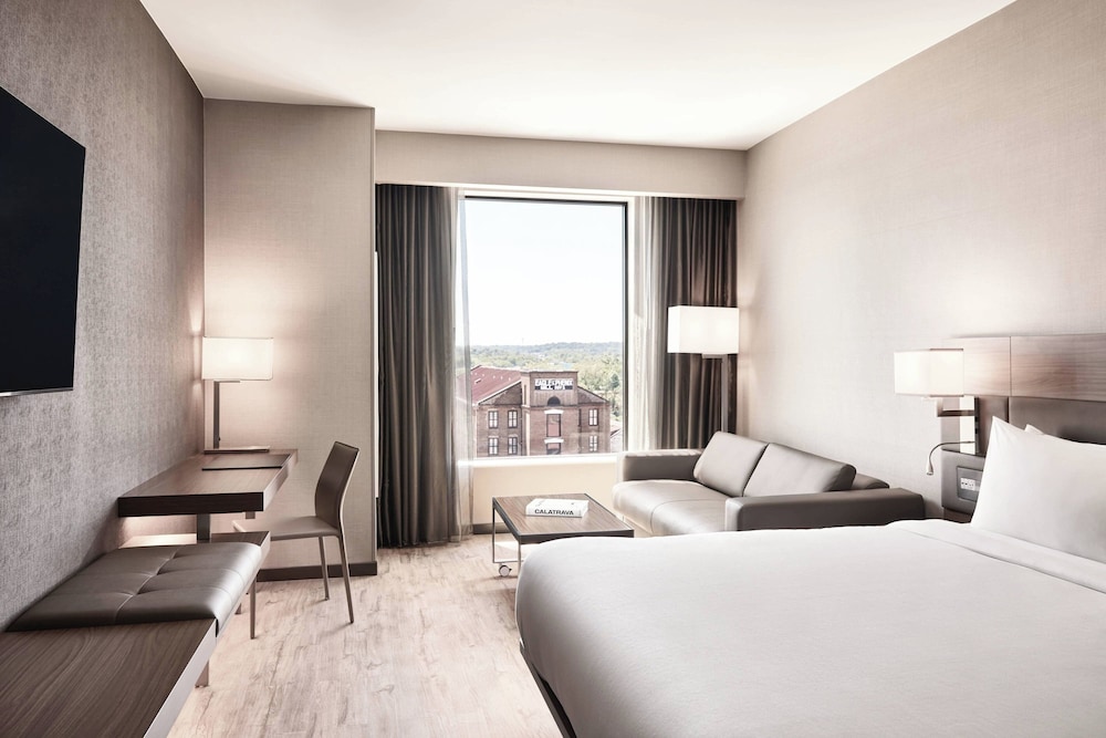 AC Hotel by Marriott Columbus Downtown - photo 6