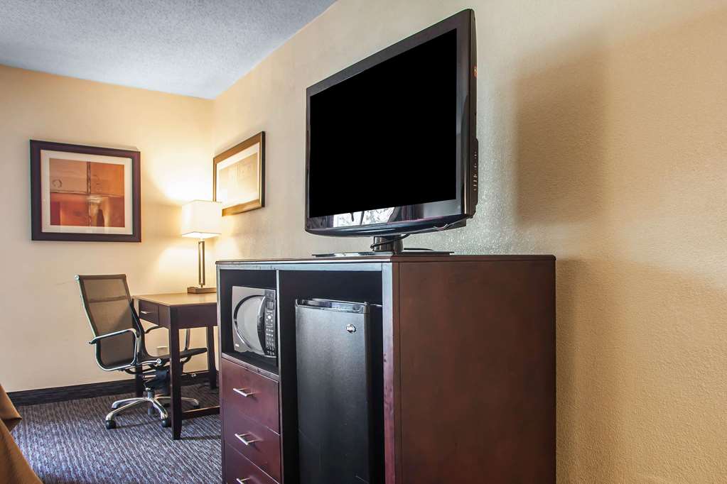 Comfort Inn Feasterville Trevose - photo 15