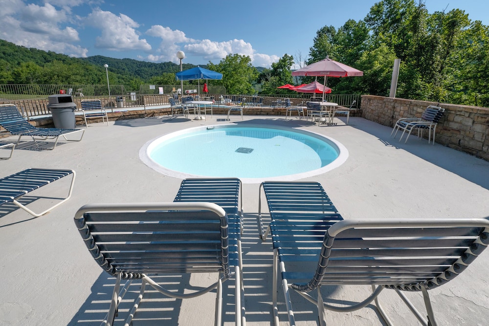 Buckhorn Lake State Resort Park - photo 16