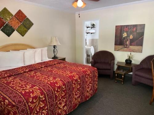 Rolling Brook Inn - photo 28