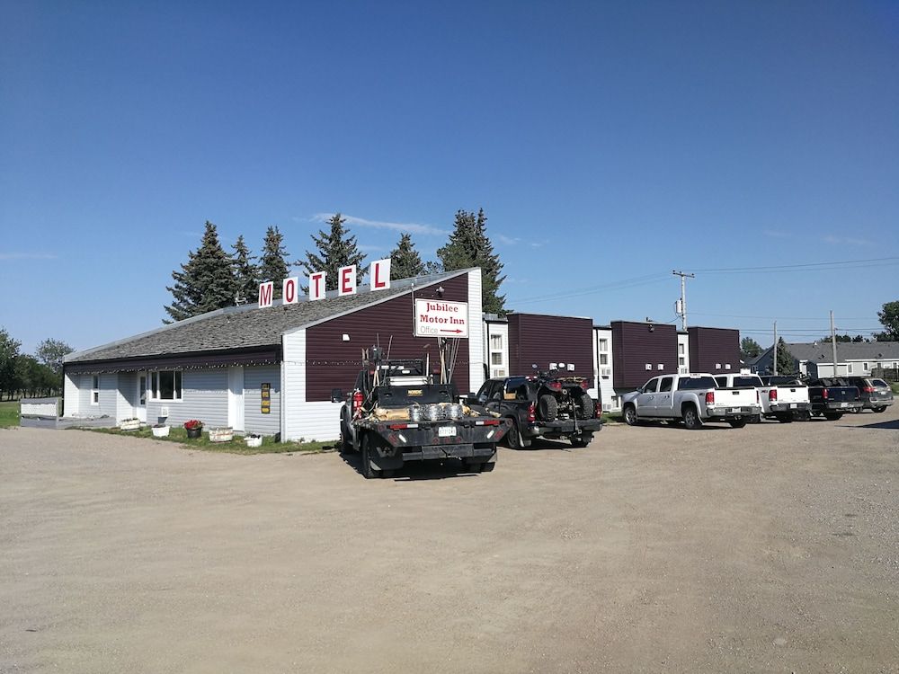 Jubilee Motor Inn in Watrous, Canada