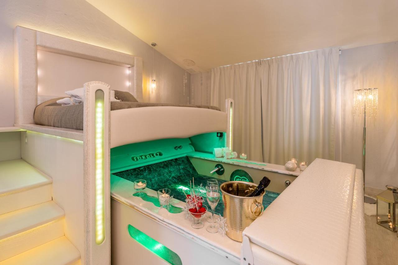 Hotel Butterfly Il Nido D Amore Bologna — Monzuno