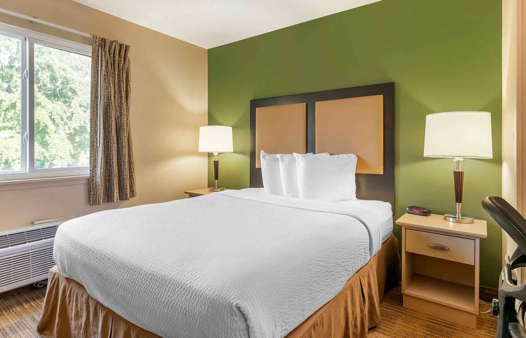 Extended Stay America Suites Evansville East - photo 8