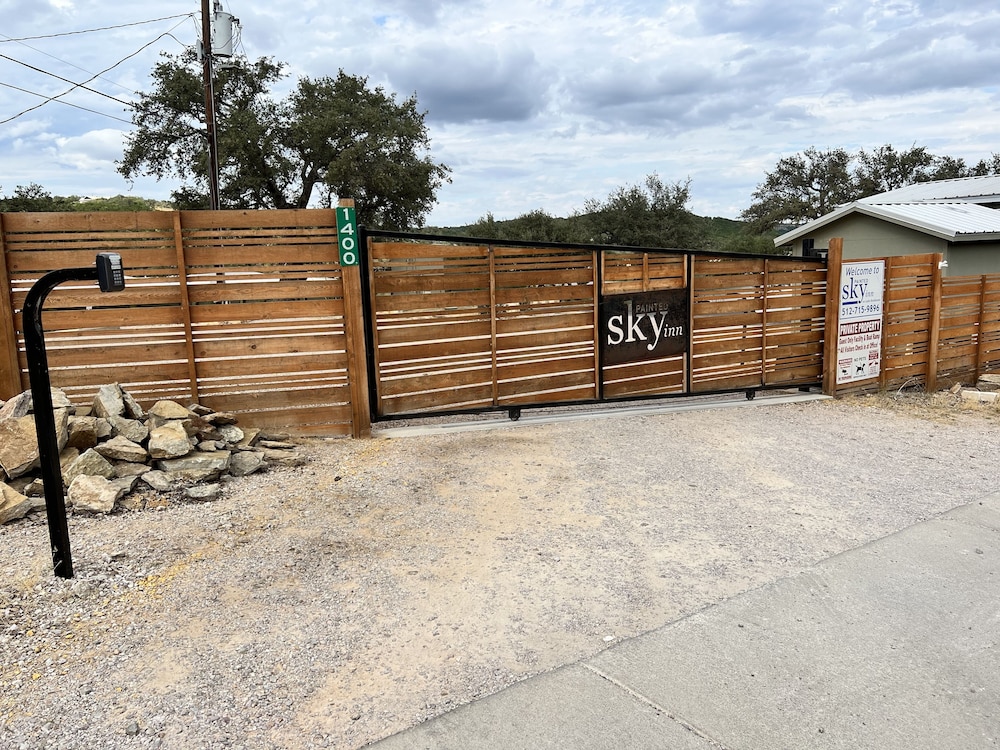 Painted Sky Inn - photo 40