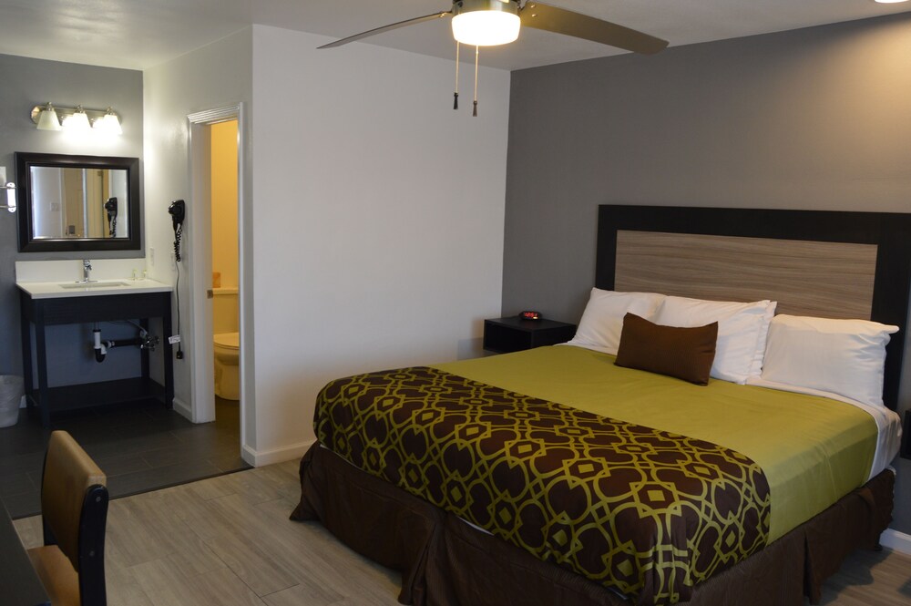 Musicland Hotel - photo 9