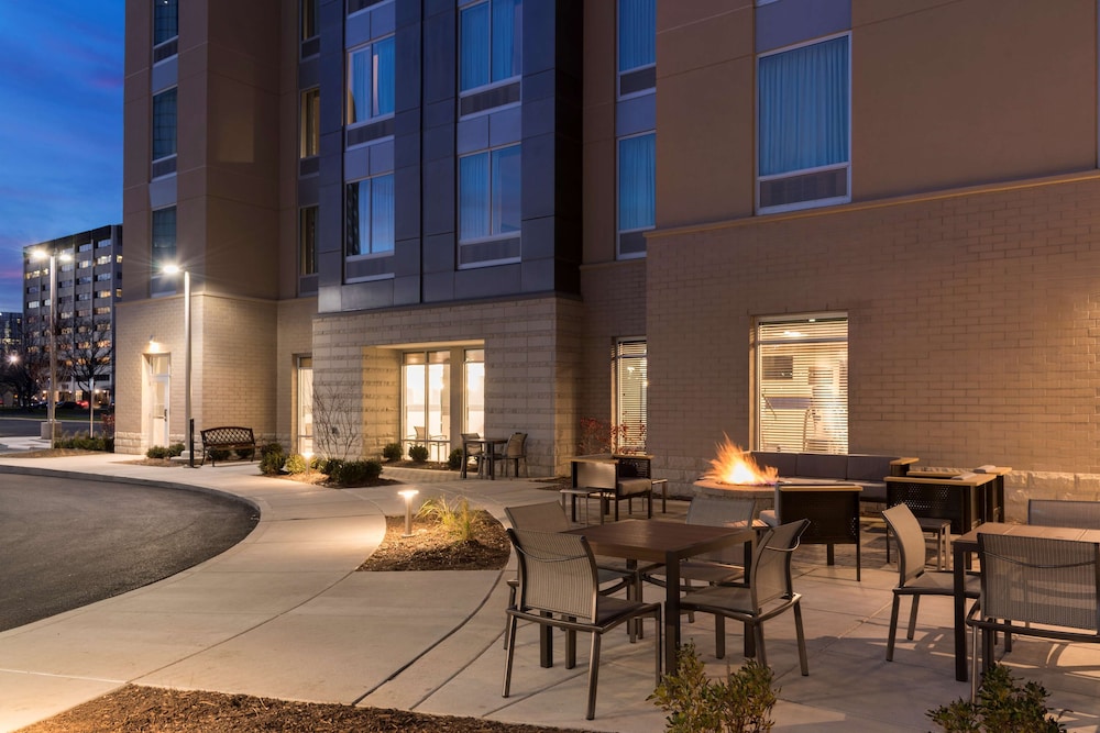 Hampton Inn & Suites Indianapolis Keystone - photo 41