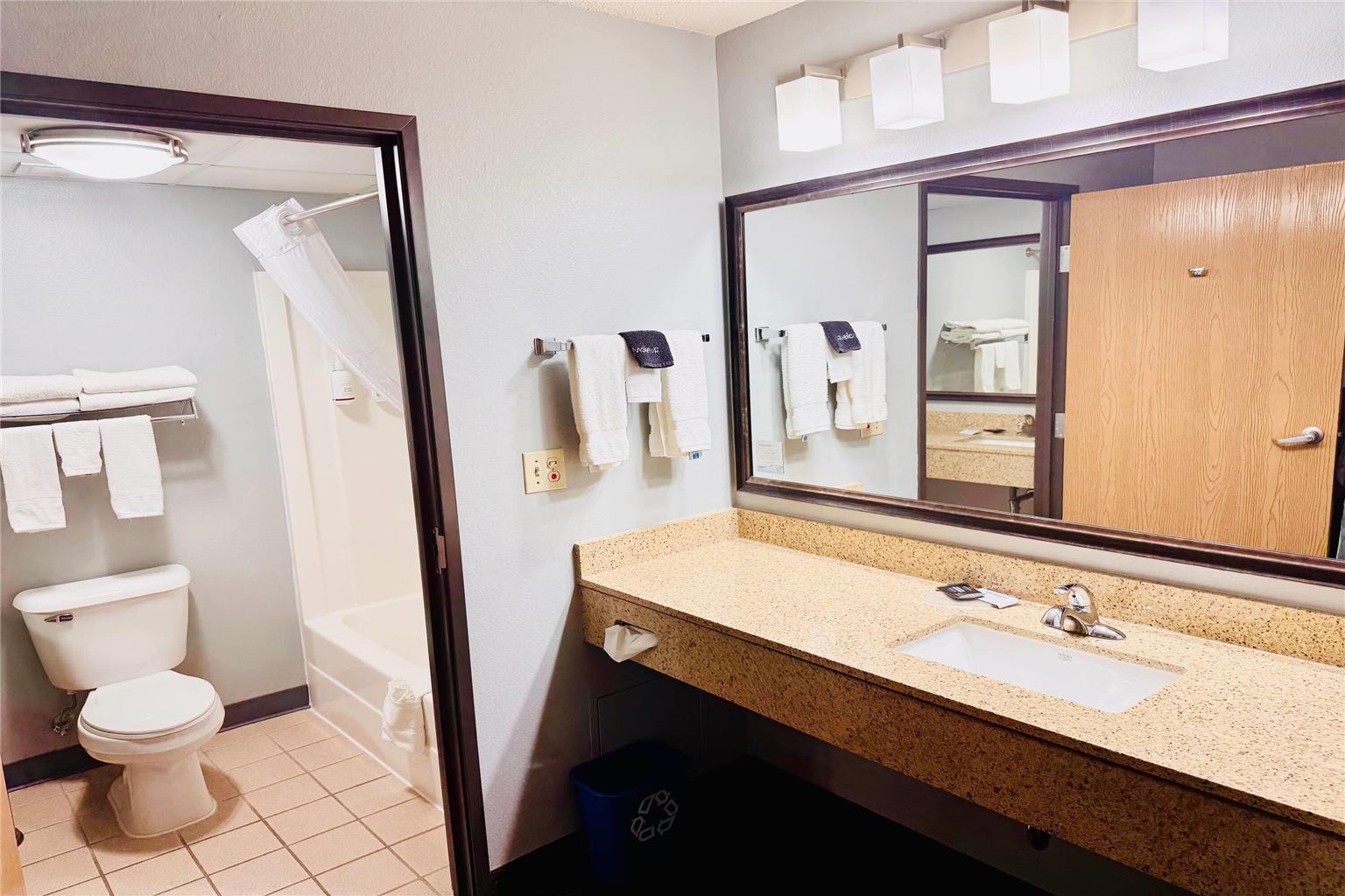 AmericInn by Wyndham Stillwater - photo 28