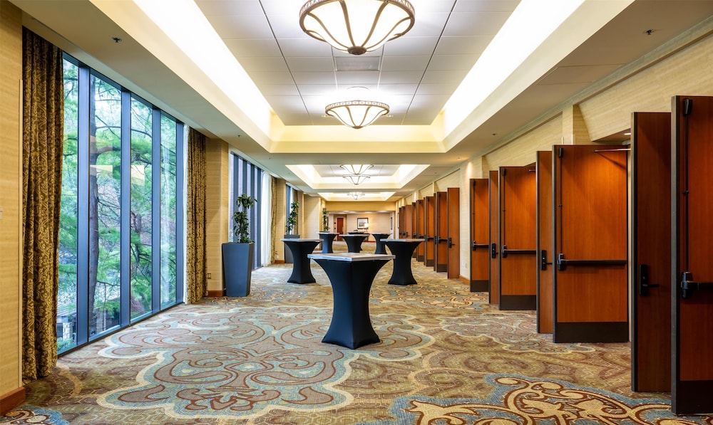 Hilton DFW Lakes Executive Conference Center - photo 63