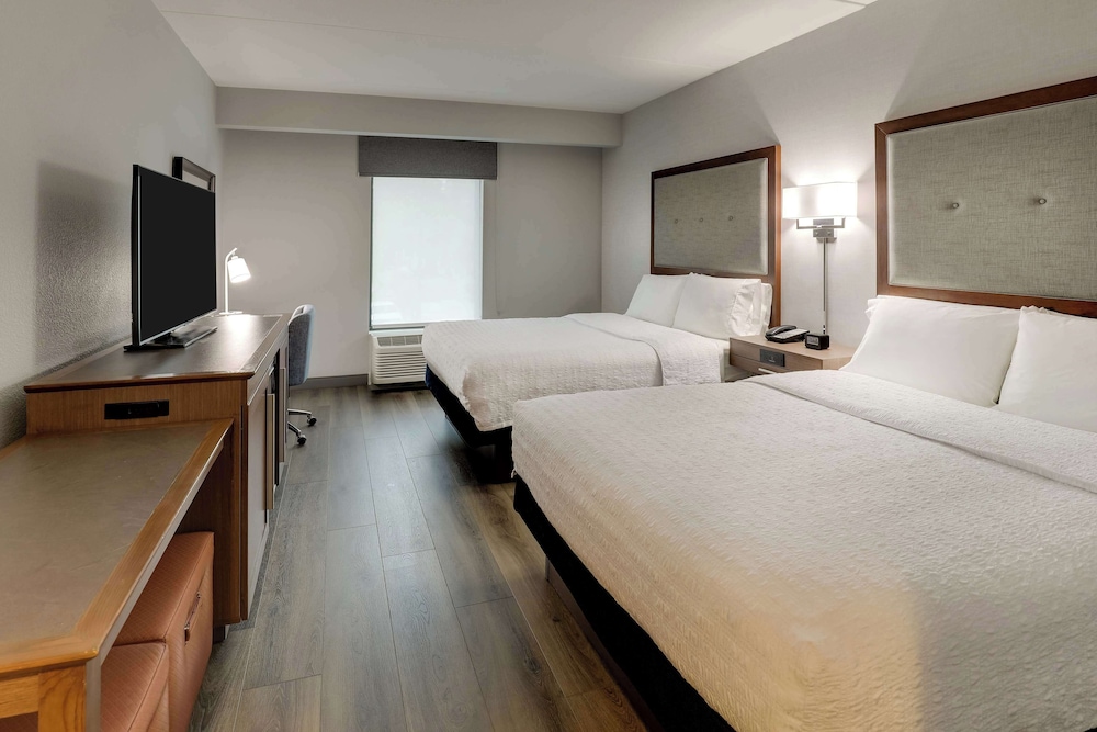 Hampton Inn & Suites Rome - photo 26