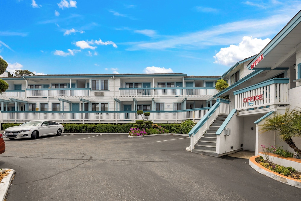 Arbor Inn Monterey - photo 39