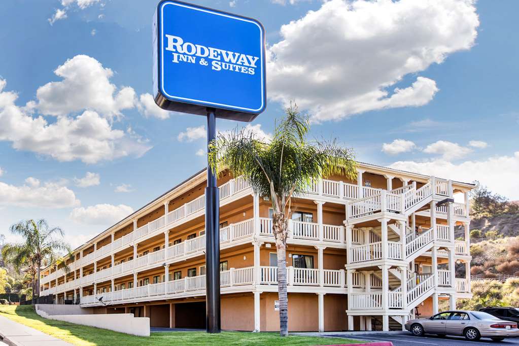 Quality Inn & Suites San Diego East