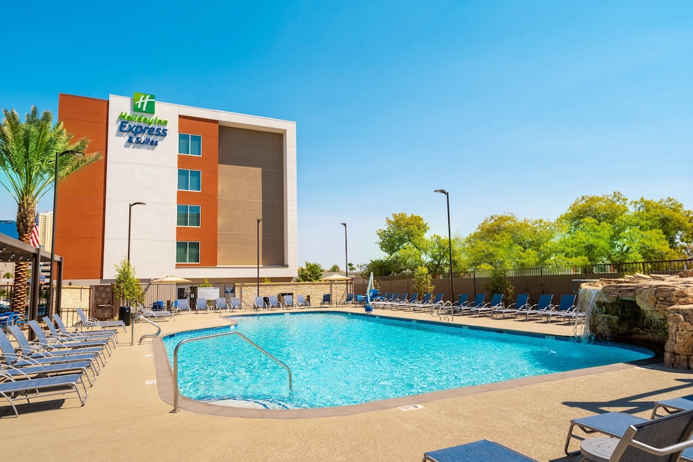 Holiday Inn Express & Suites Las Vegas E Tropicana by IHG - photo 18