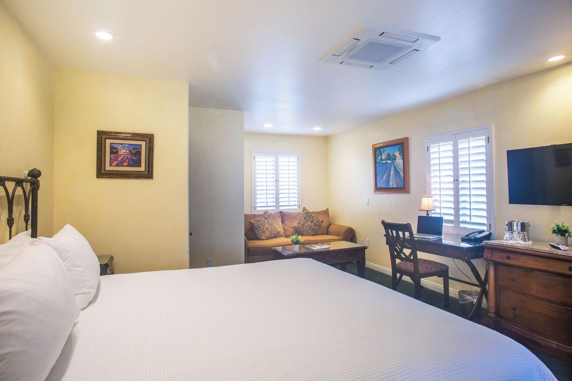 Castillo Inn at the Beach - photo 18