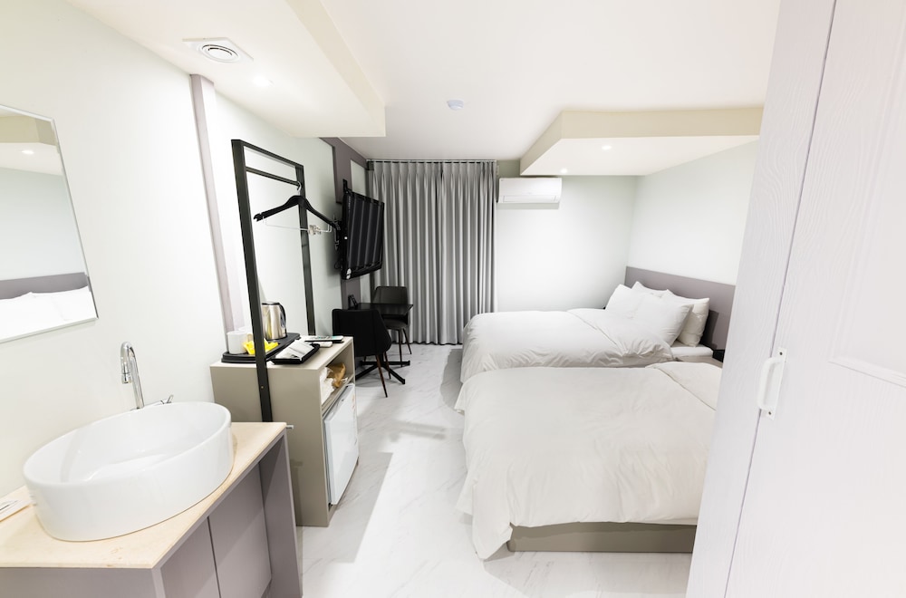 Lenith Hotel Seomyeon — Busan — photo 5