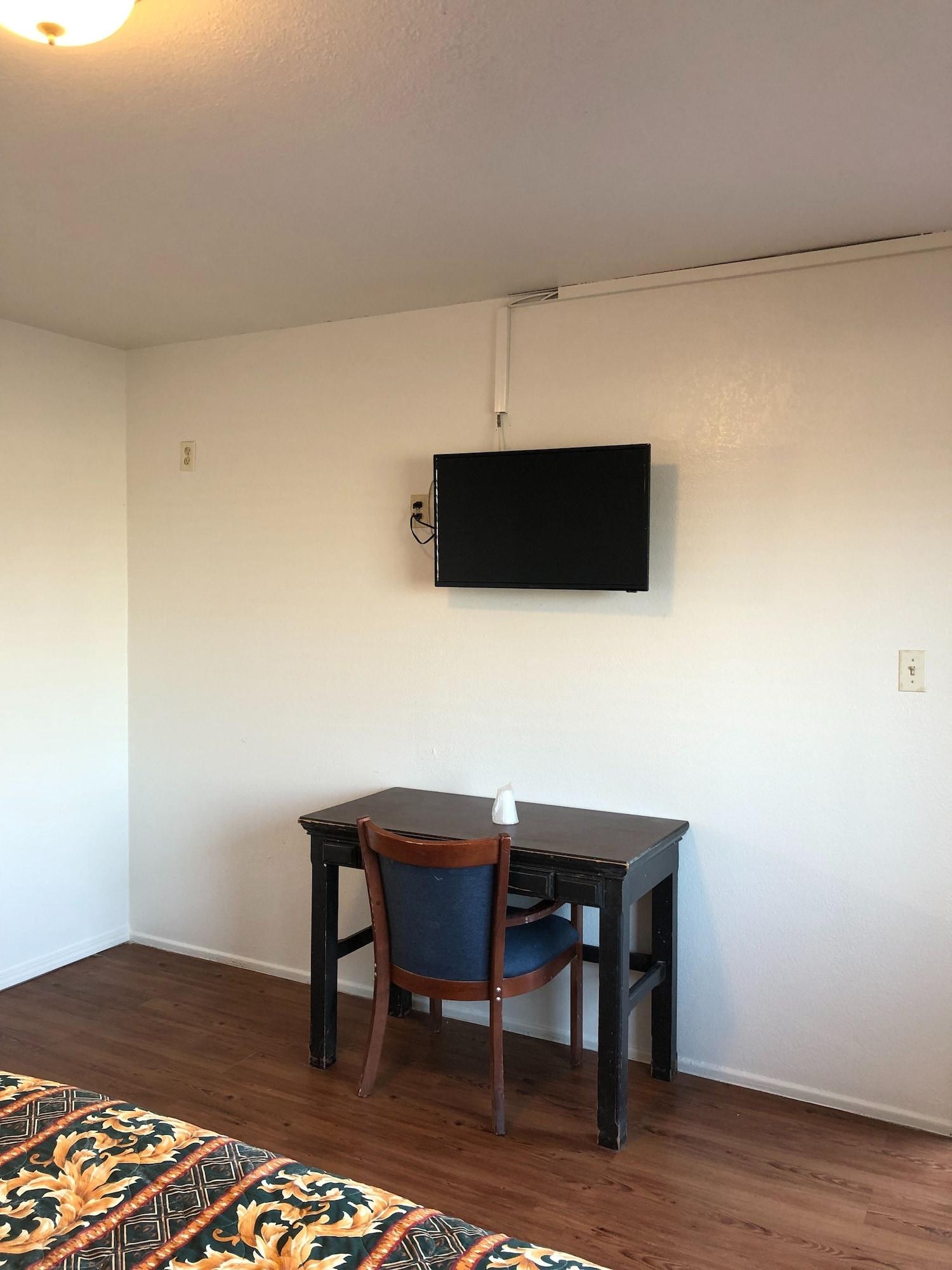 Colton Motel - photo 12
