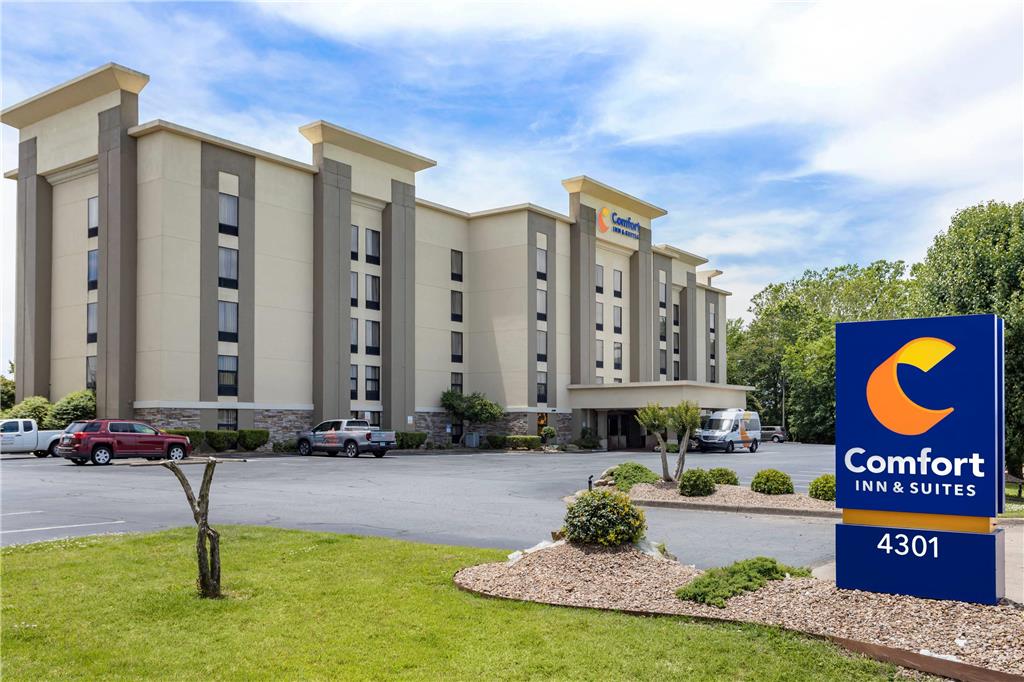 Comfort Inn & Suites Little Rock Airport in Little Rock, United States