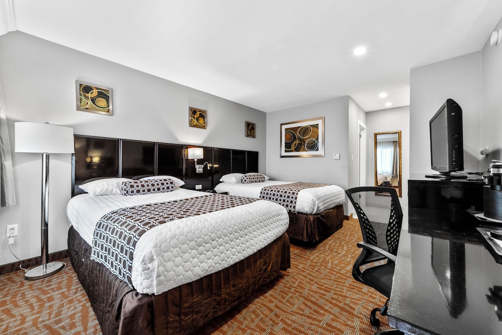 Laguna Inn - photo 12