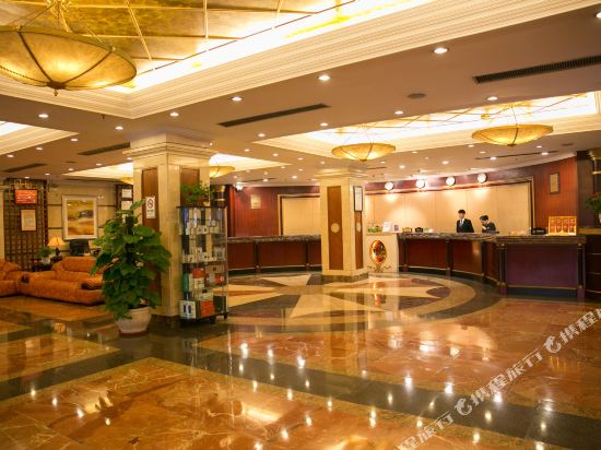 New Pearl River Hotel — 4-Star Luxury Hotel in Guangzhou, People's Republic of China