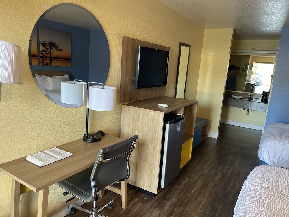Days Inn by Wyndham Fordyce - photo 19
