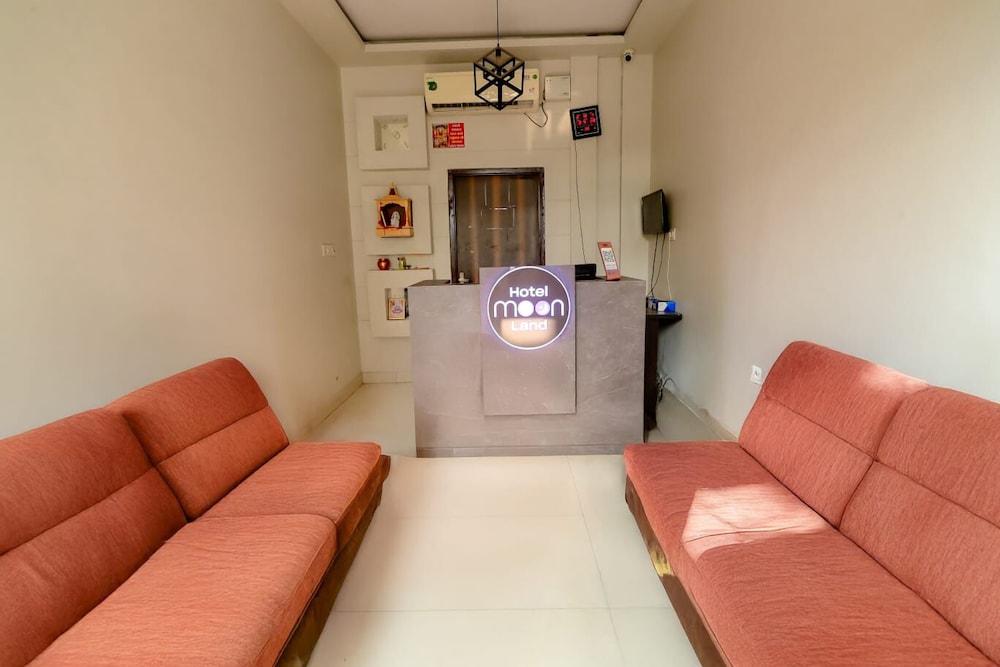 Moon Land Hotel - last minute hotel in Jaipur