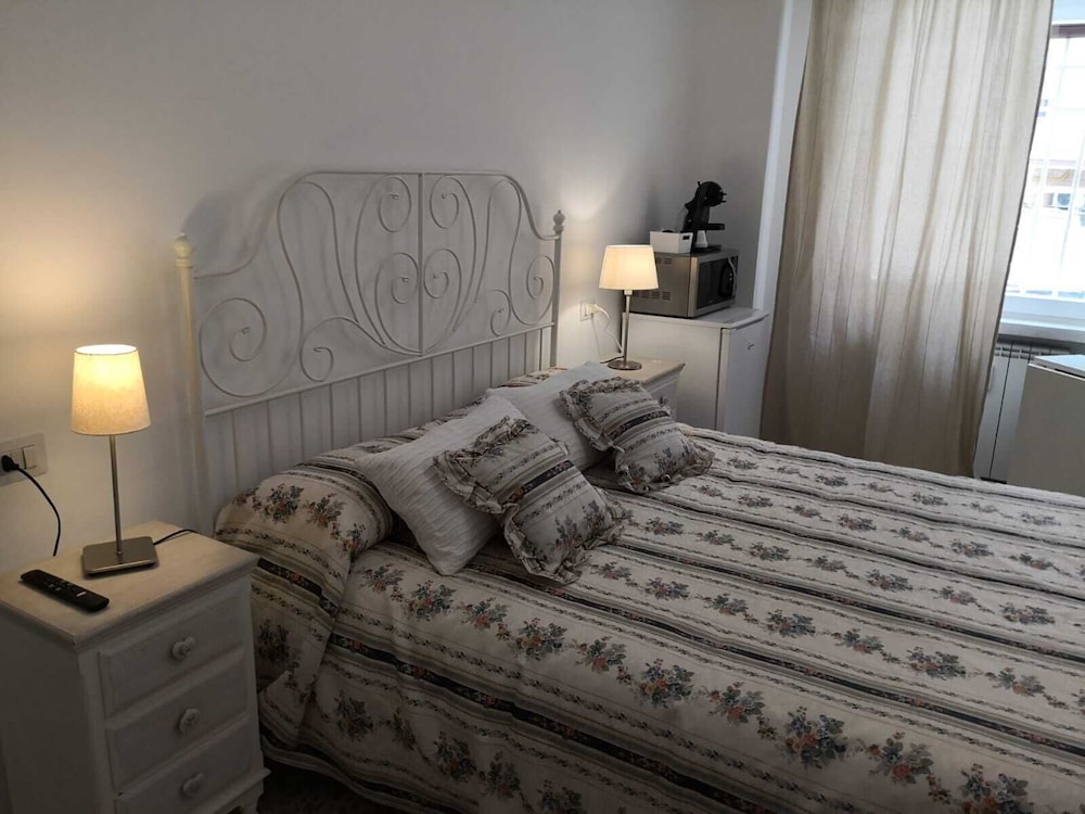 Sergio's House #CasaDeSergio — 4-Star Luxury Hotel in Rome, Italy