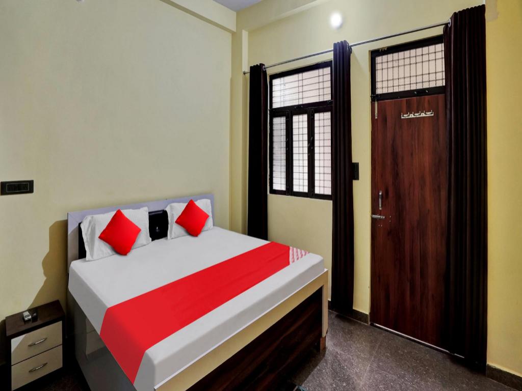 Hotel O Life in Allahabad, India