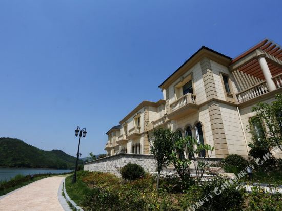 Kunshanhu Holiday Hotel in Xuanzhou, People's Republic of China