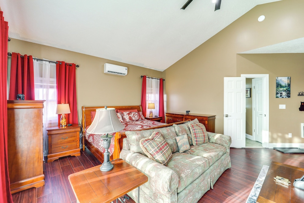 3 Mi Beech Mtn Resort: Cozy Studio w Deck & View — Banner Elk — photo 2