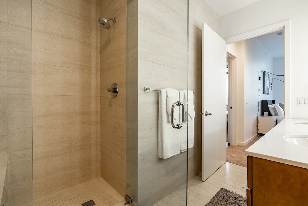 Sophari Towers: Bellevue Apartments - photo 106