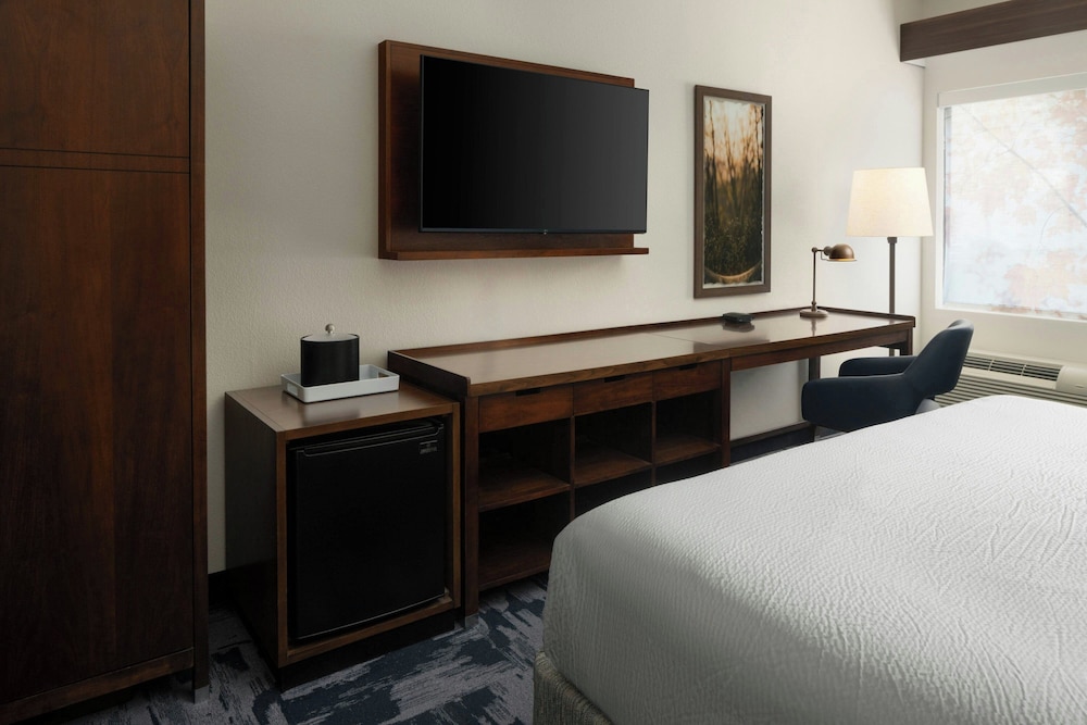 Fairfield Inn & Suites by Marriott Chattanooga - photo 8